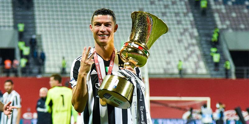 Ronaldo cùng Juventus có 2 danh hiệu Scudetto trong 3 mùa giải gắn bó